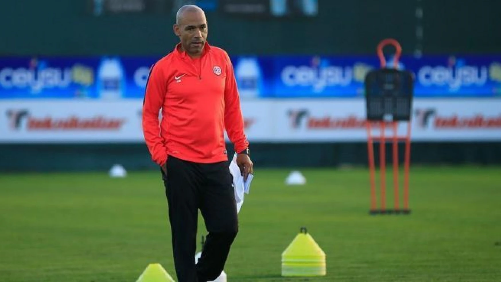 Antalyaspor Teknik Direktörü Morais takımının başına geçti
