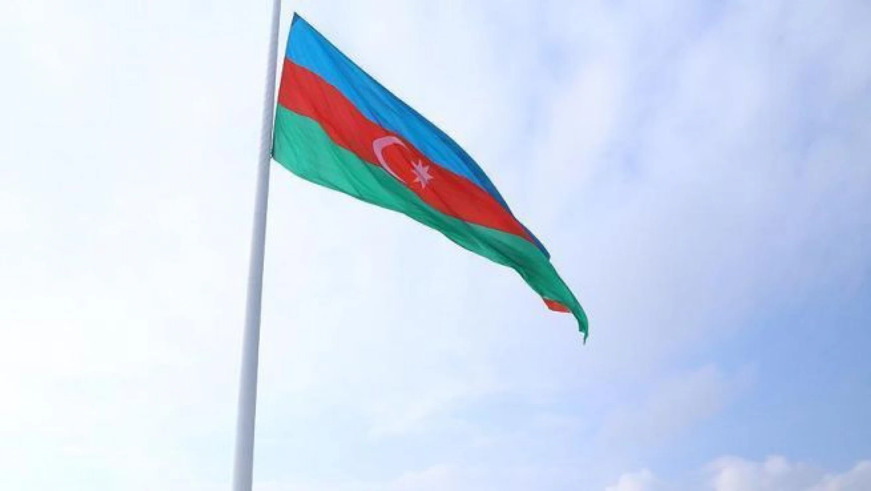 Azerbaycan'da faiz oranları artırıldı