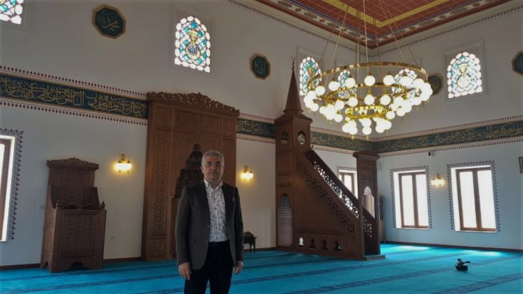 Bakan Soylu'nun açılışını yaptığı cami hem Selçuklu hem de Osmanlı mimarisini yansıtıyor