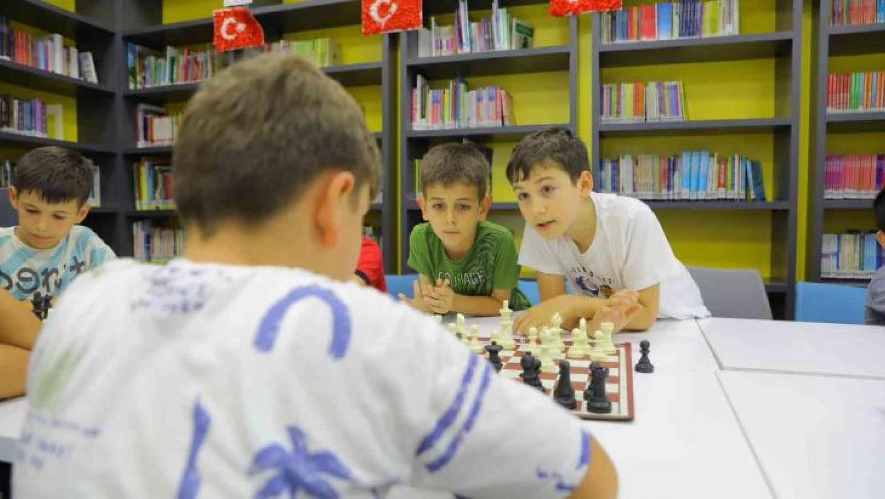 Başakşehir Bilgievleri'nde yaz akademisi heyecanı başladı