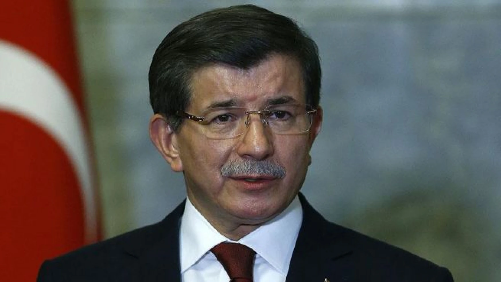 Başbakan Davutoğlu'ndan Nihat Özdemir'e taziye telefonu