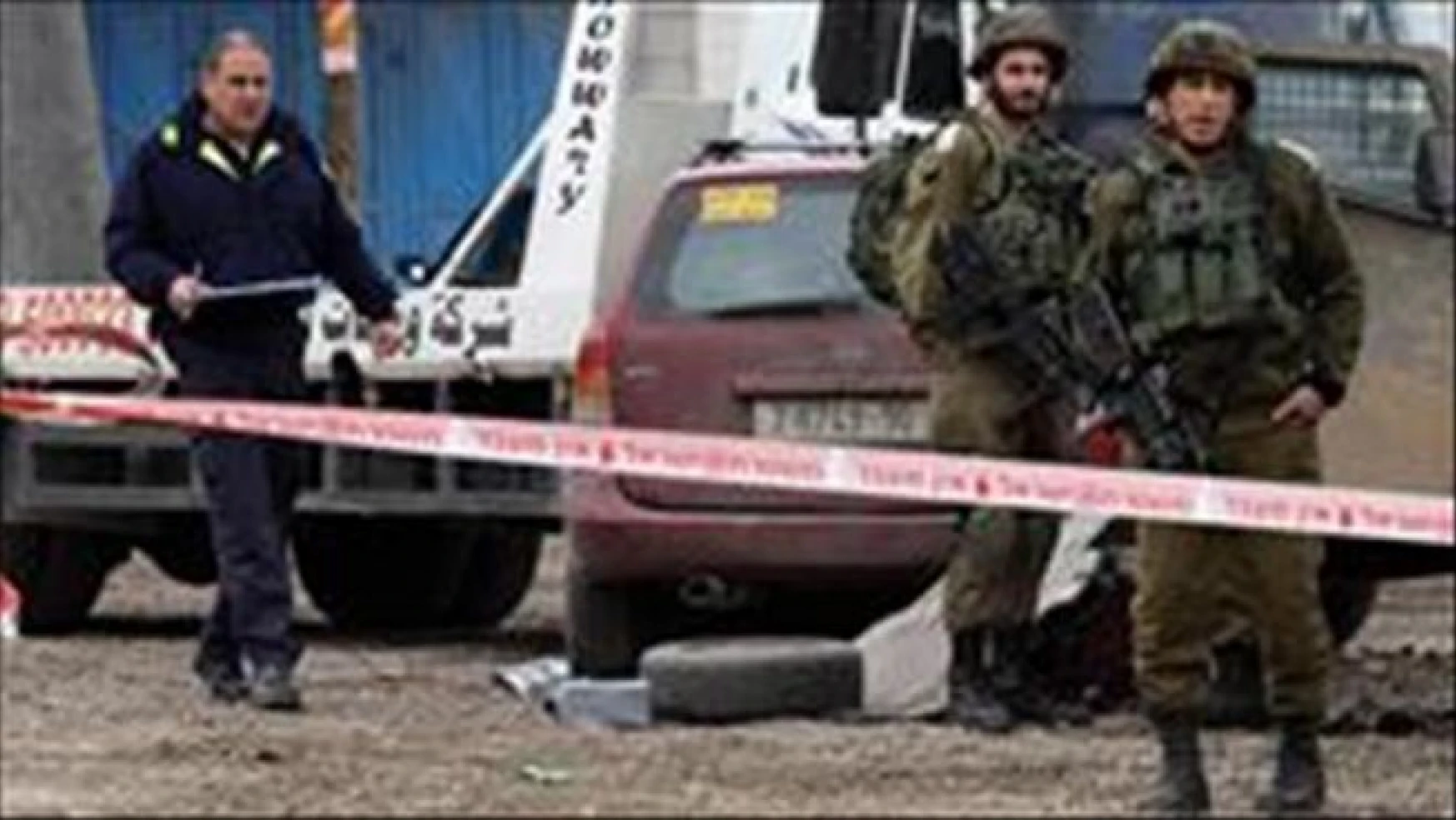 Batı Şeria'da 1 Filistinli öldürüldü, 1 Yahudi yerleşimci bıçaklandı