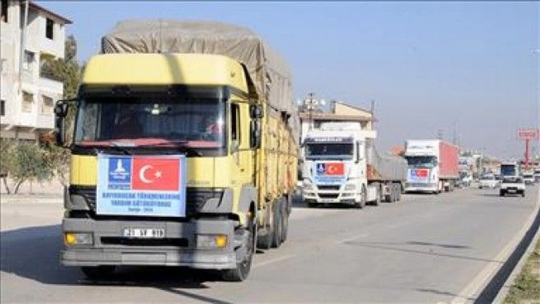 Bayırbucak Türkmenlerine 7 araçlık yardım konvoyu