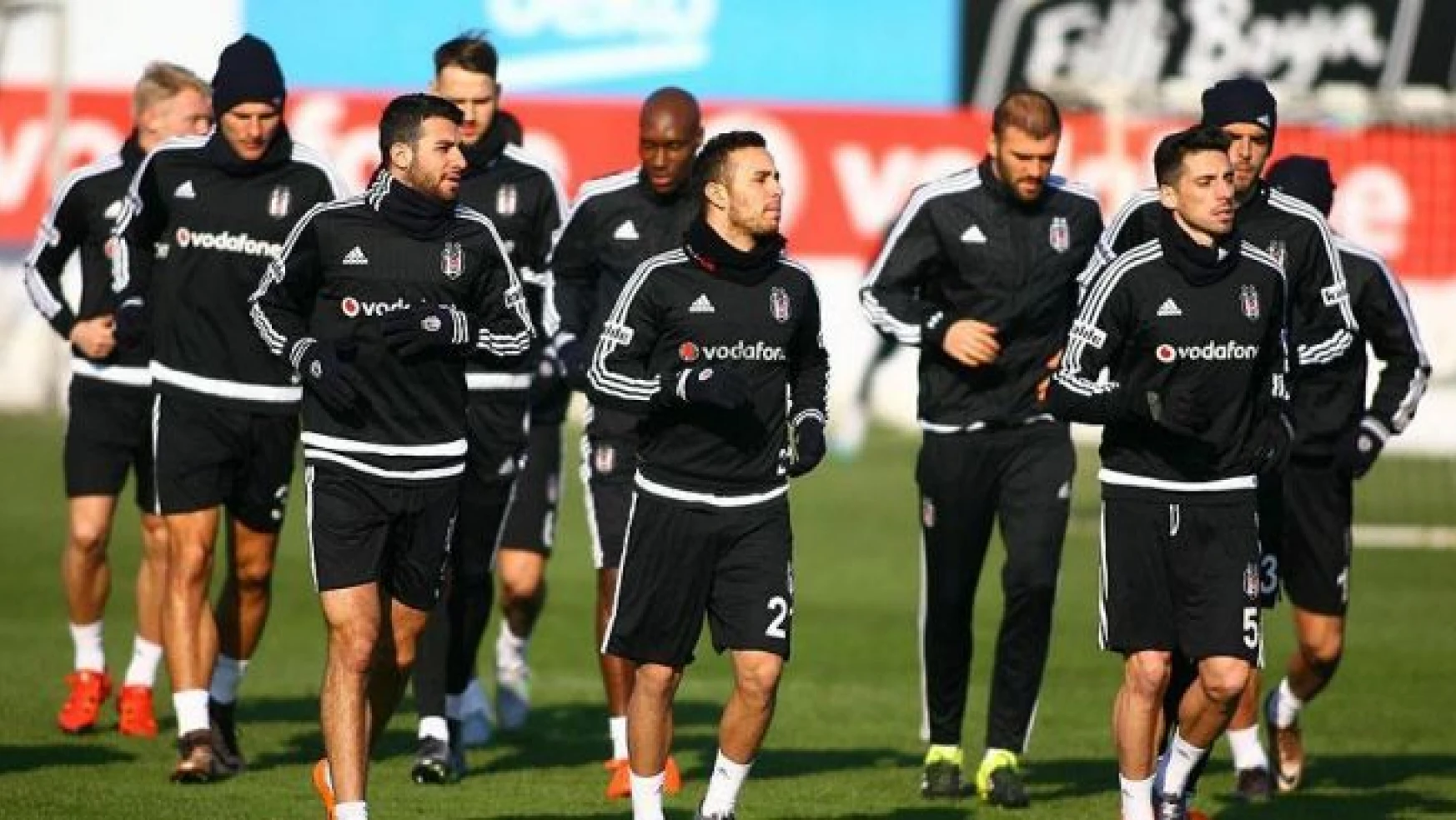 Beşiktaş gruptan lider çıkmak istiyor