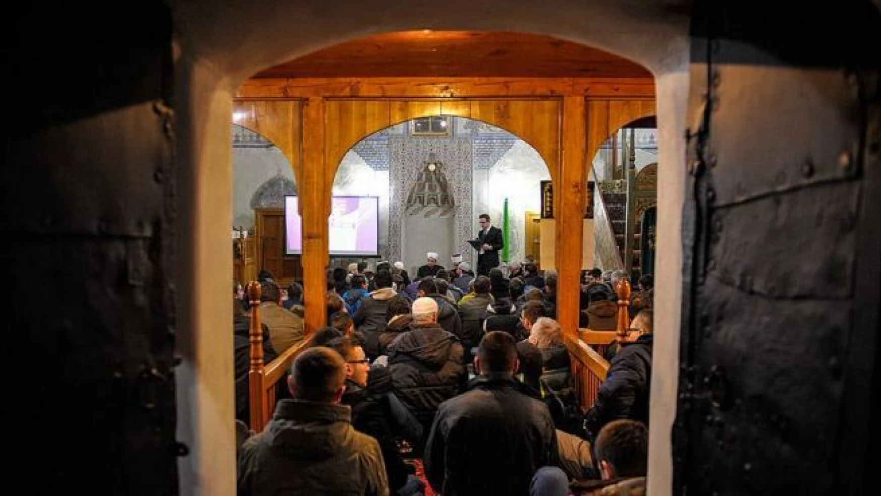Bosna Hersek'te yılbaşı öncesi 'Kur'an Gecesi' düzenlendi