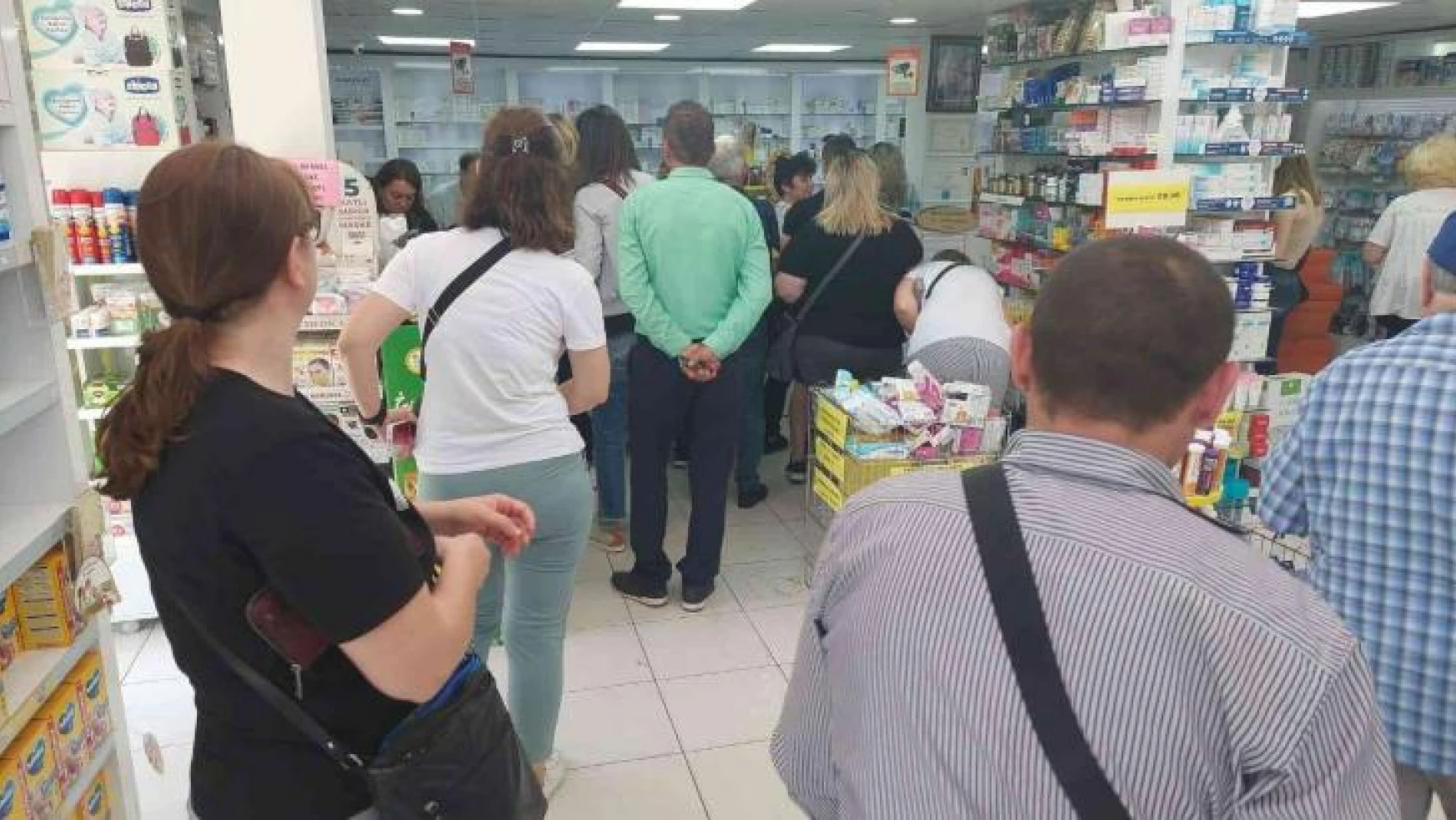 Bulgarlar ucuz ilaç için Tekirdağ'a akın etti
