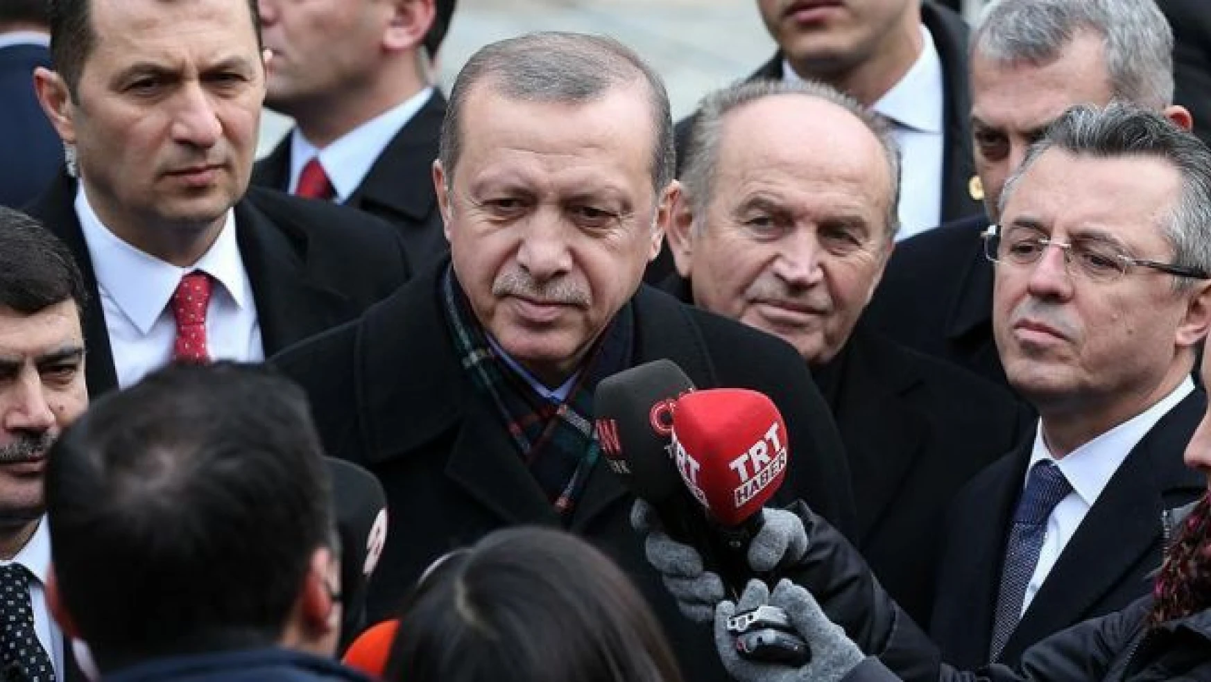 Erdoğan: Açlık grevi yapan HDP'li vekiller PKK uşağı!