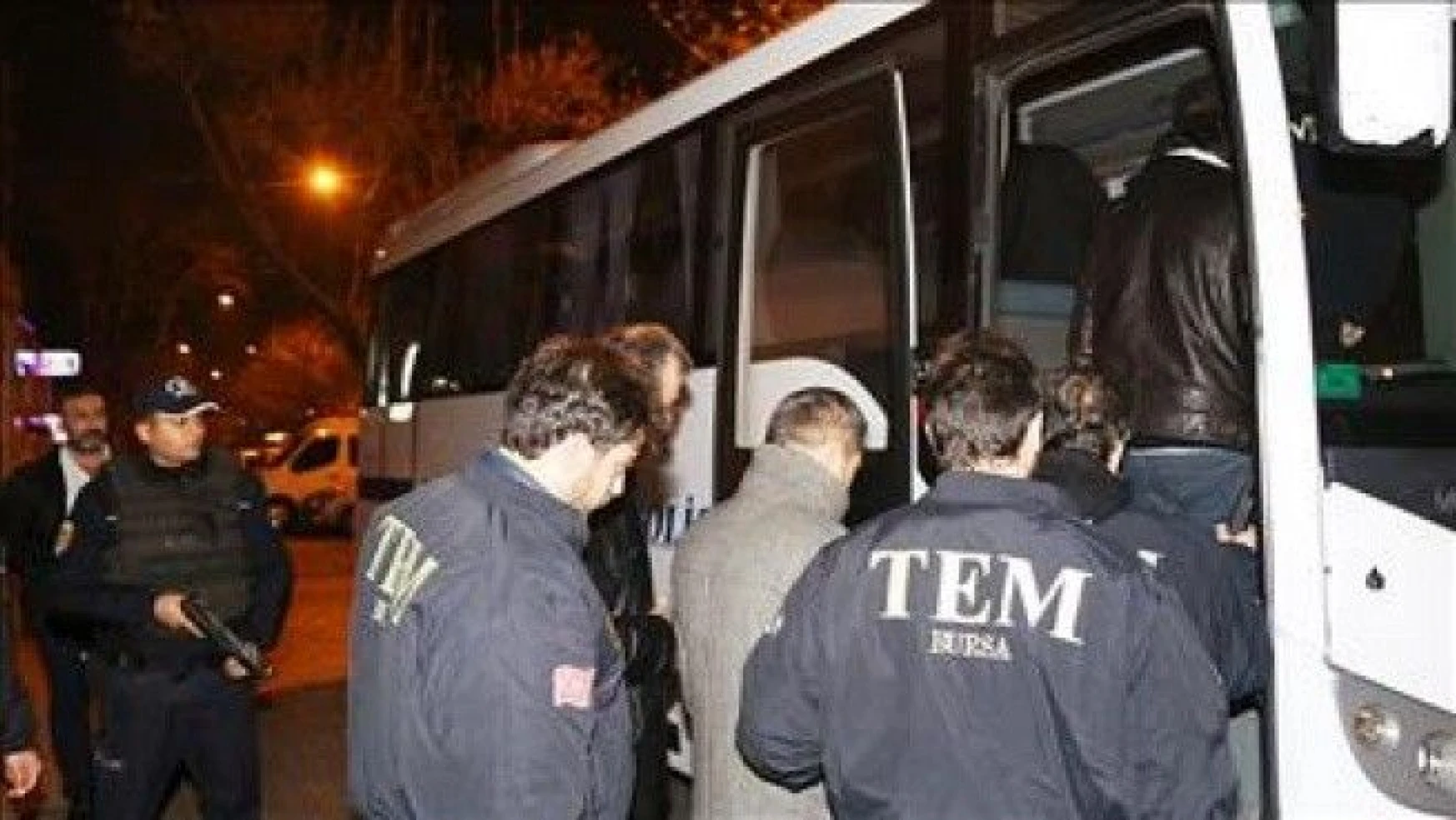 Bursa'daki FETÖ/PDY operasyonunda 3 tutuklama