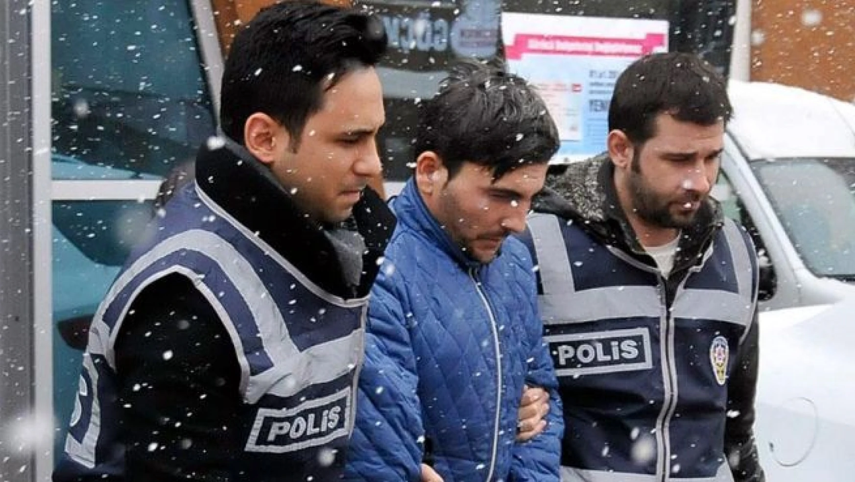 CHP Milletvekili Hürriyet'in kardeşi bıçaklama iddiasıyla tutuklandı