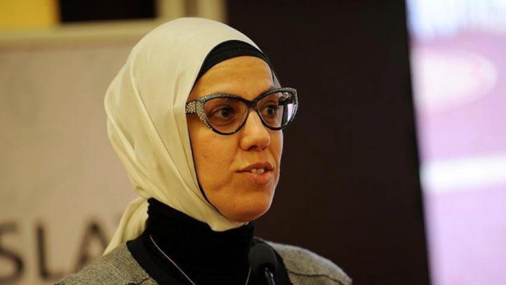 'CHP'li kadın milletvekillerini samimiyete davet ediyorum'