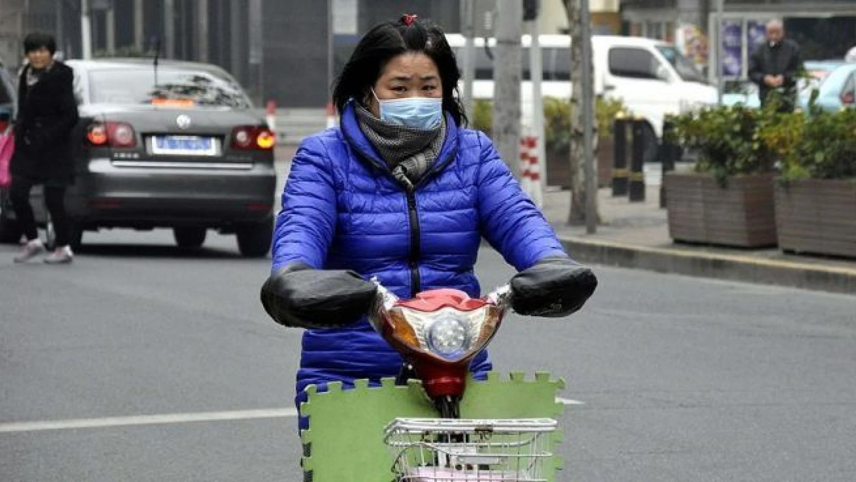 Çin'de 'temiz hava ücreti' alan restoran şikayet edildi