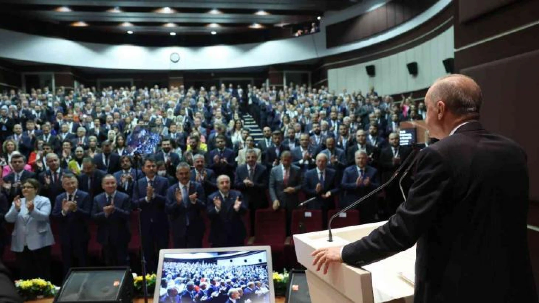 Cumhurbaşkanı Erdoğan: 'Türkiye'yi bekleyen asıl tehlike, yok etmeyi siyasetlerinin merkezine yerleştiren rövanşişt yaklaşımlardır'