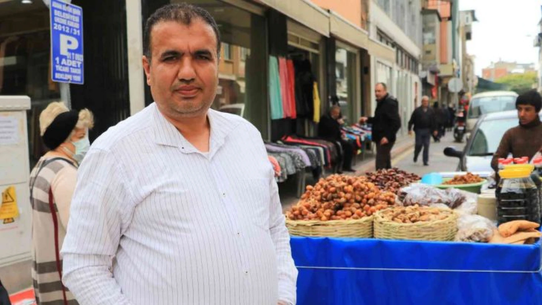 Davutoğlu'na tepki gösteren esnaf konuştu: 'İhanet haini vurur'