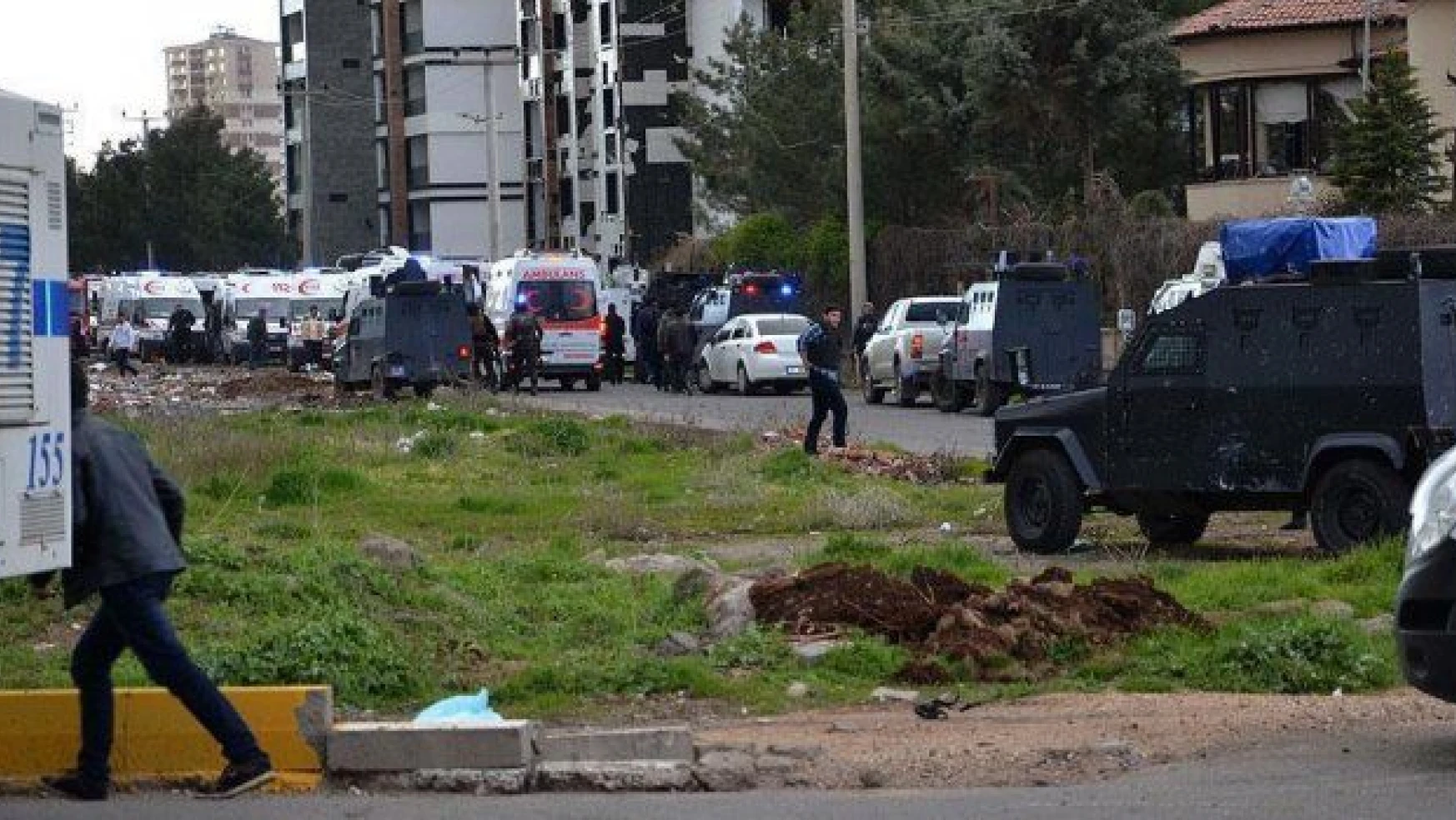 Diyarbakır Bağlar'daki terör saldırısıyla ilgili bir kişi daha yakalandı