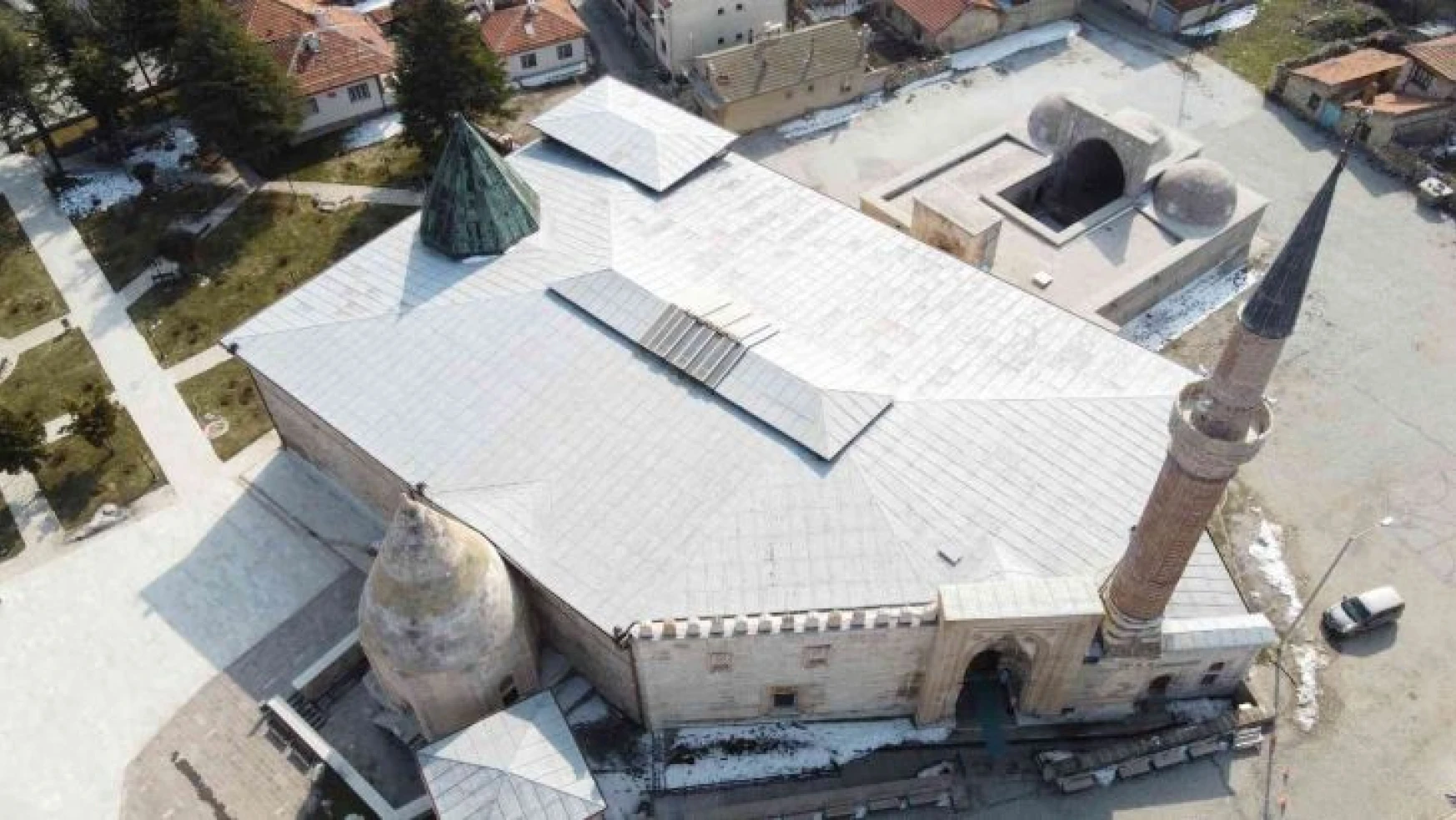 Ecdat yadigari 723 yıllık tarihi camiye üst düzey koruma