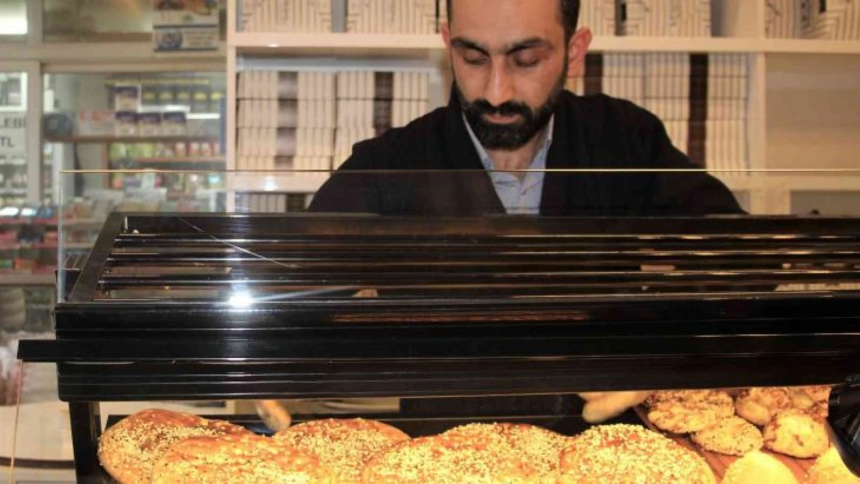 Elazığ'da Ramazan ayının vazgeçilmez lezzeti: 'Nohut Ekmeği'