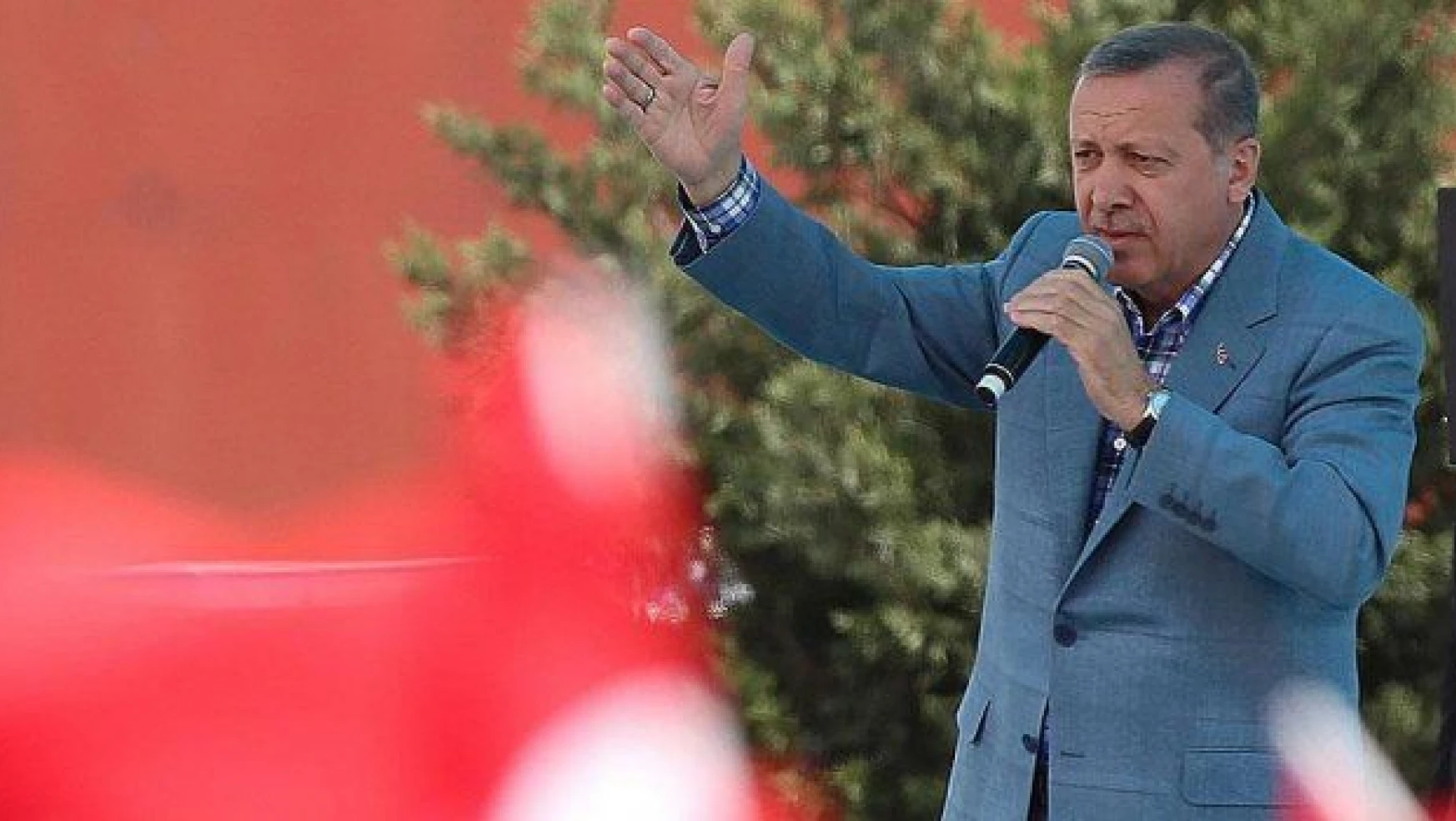 Erdoğan: 'Bayanlara hakaret etmekle prim yapmıyor siyaset'