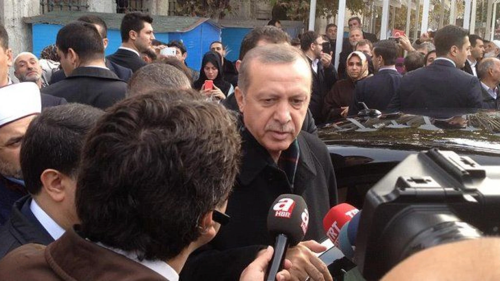 Erdoğan: Milli irade 'İstikrardan başka çare yok' dedi