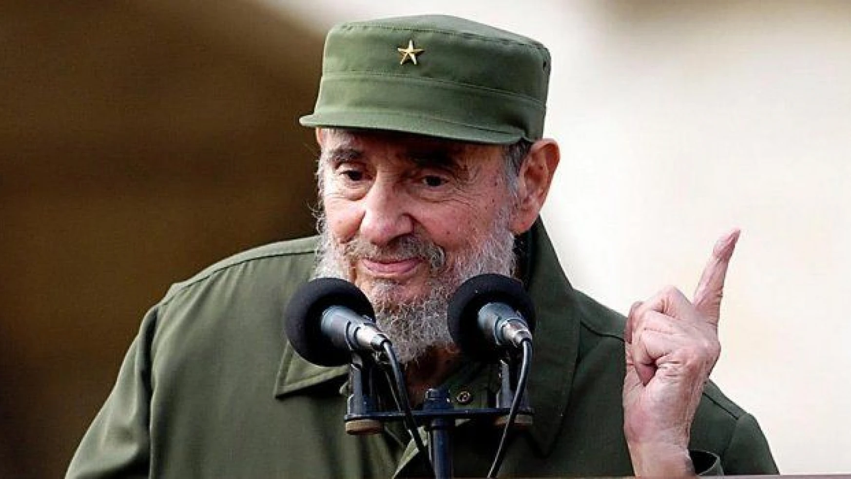 Fidel Castro: Obama'nın yorumları Kübalılara kalp krizi geçirtebilir