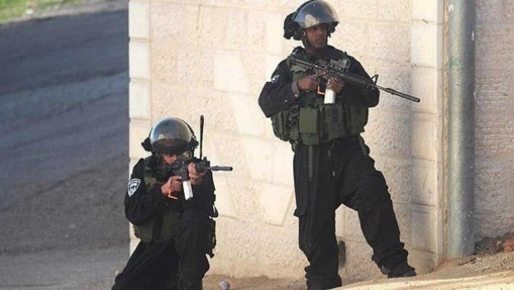 Filistinliler'i gerçek mermiyle 'vur emri'