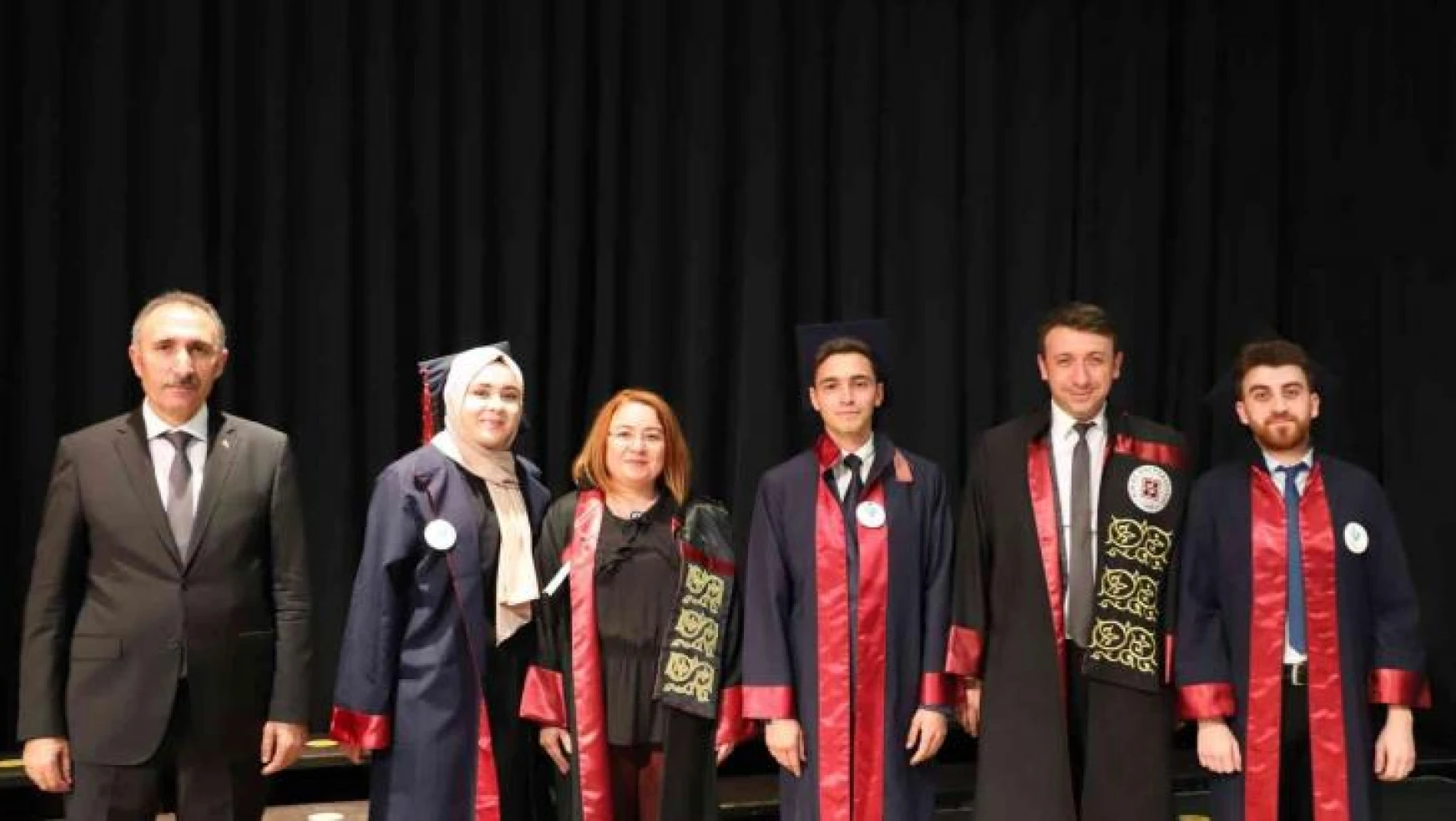 Fırat Üniversitesi mezunlarını vermeyi sürdürüyor