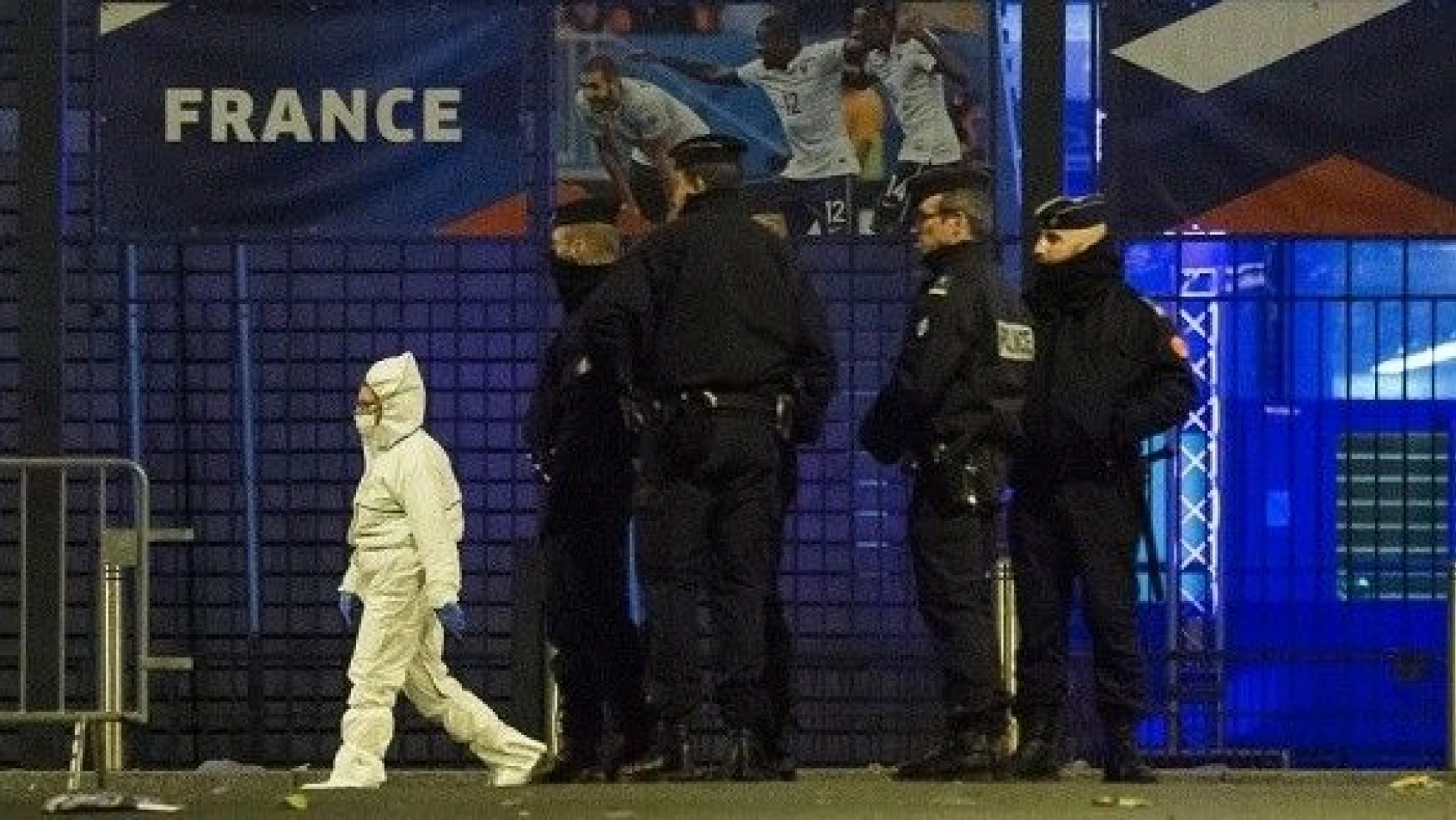 Fransız polisi 3. saldırganın kimliğinin peşinde