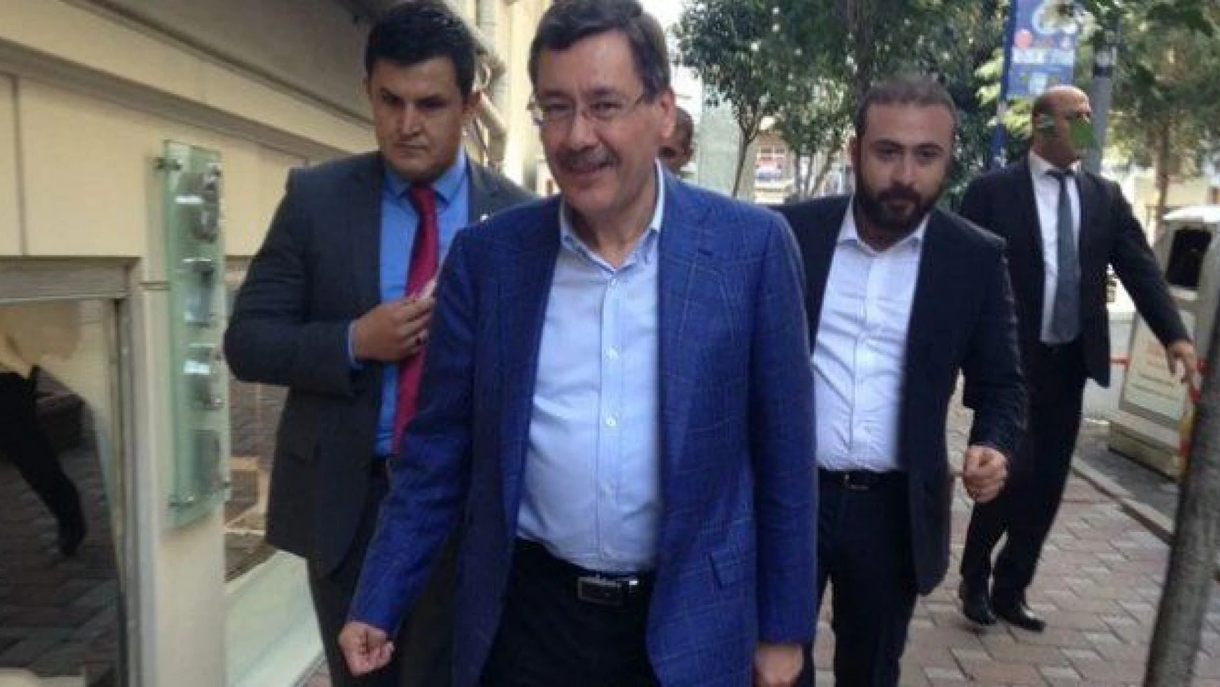 Gökçek'ten Ahmet Hakan'a ziyaret