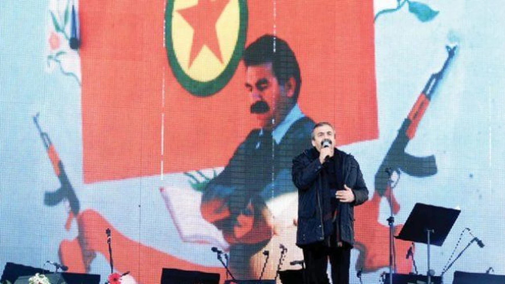 HDP/PKK'nın iki yüzlülüğü... Fonda Apo ve silah, dilde barış!