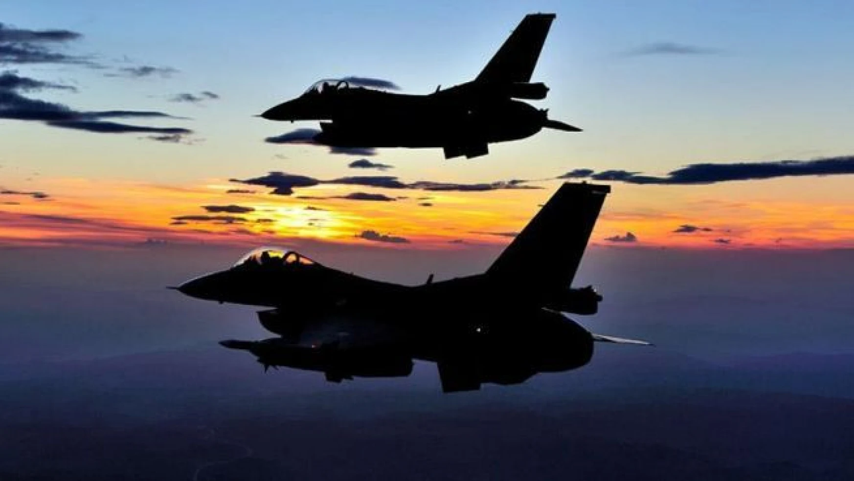 Hollanda Suriye'deki hava operasyonlarına katılacak
