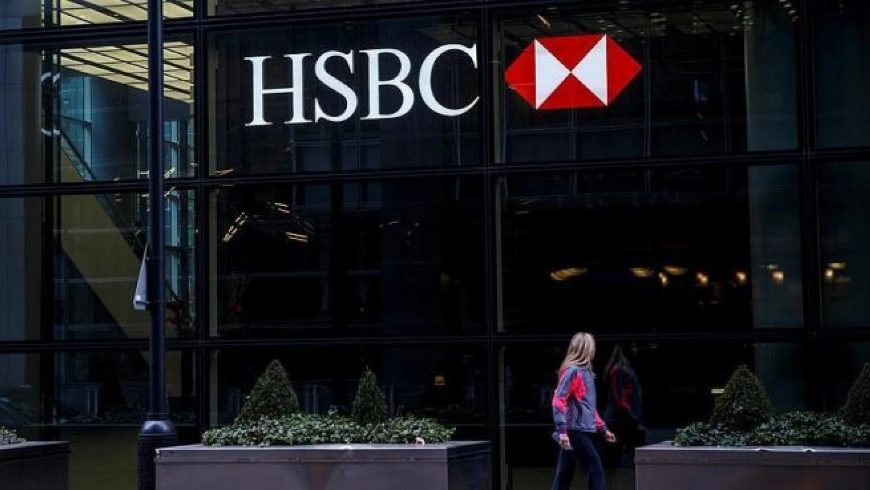 HSBC Türkiye'deki faaliyetlerine devam edecek