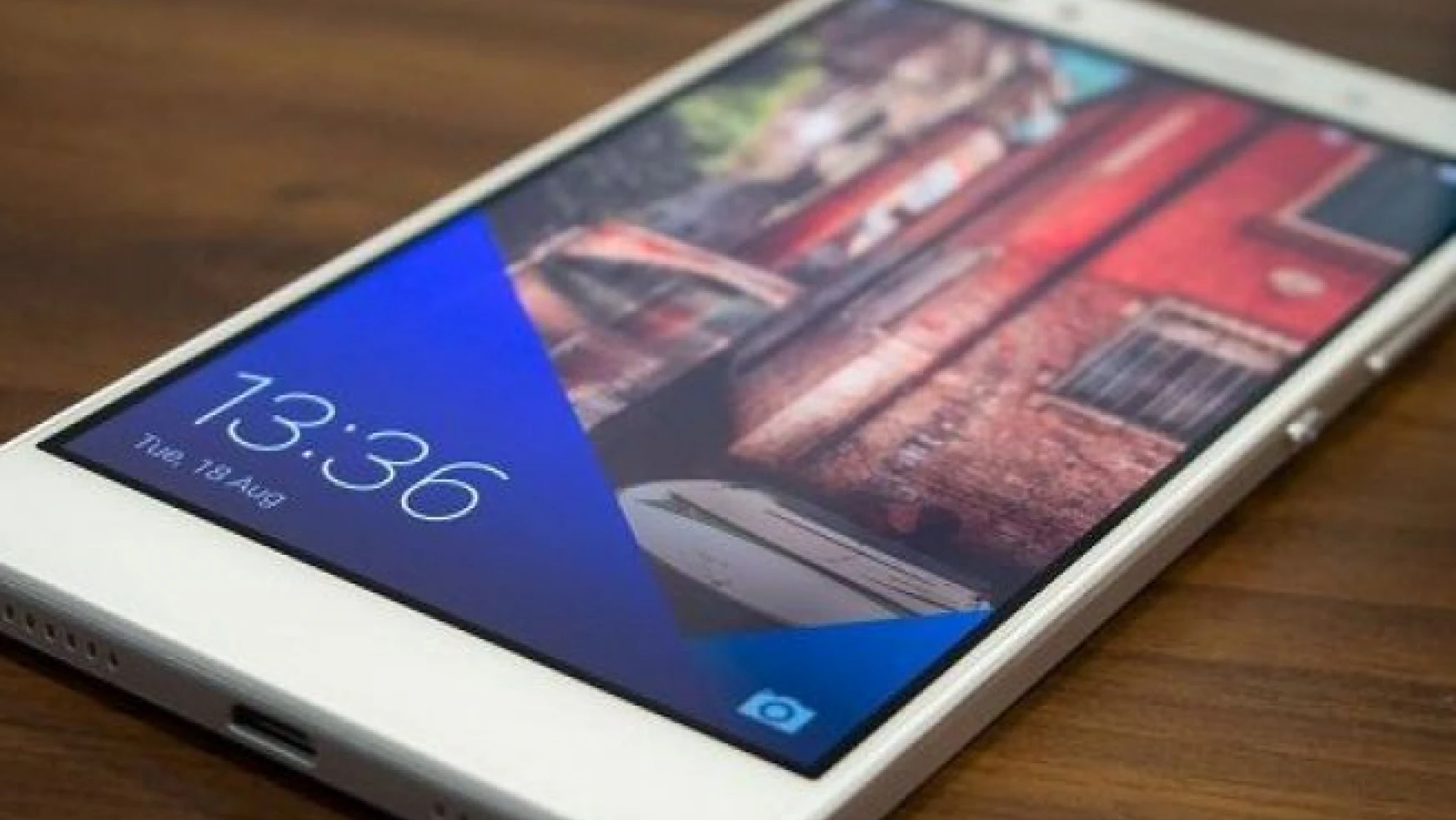Huawei'in yeni telefonu Honor 7X gün yüzüne çıktı