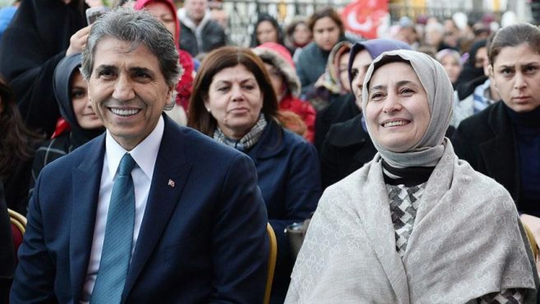 Sare Davutoğlu: İlk adım sağlık merkezleri adeta bir şifa kucağı