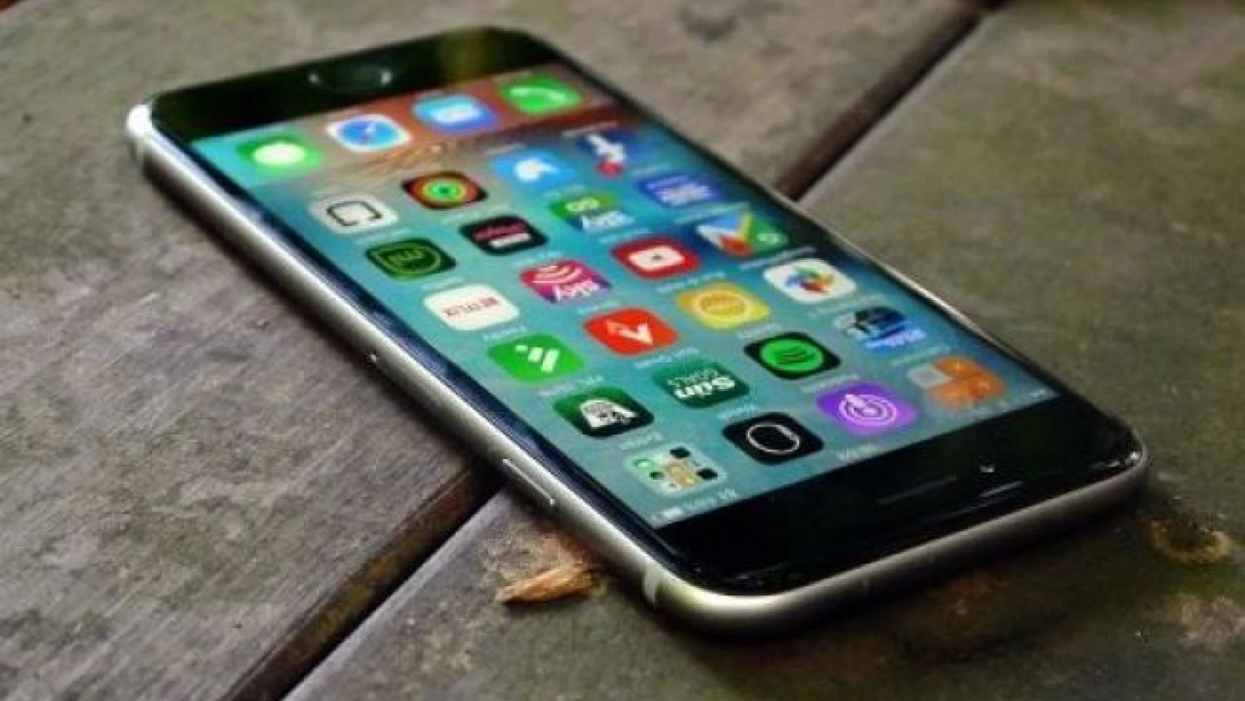 iPhone 8'in ekranından Samsung sorumlu olacak