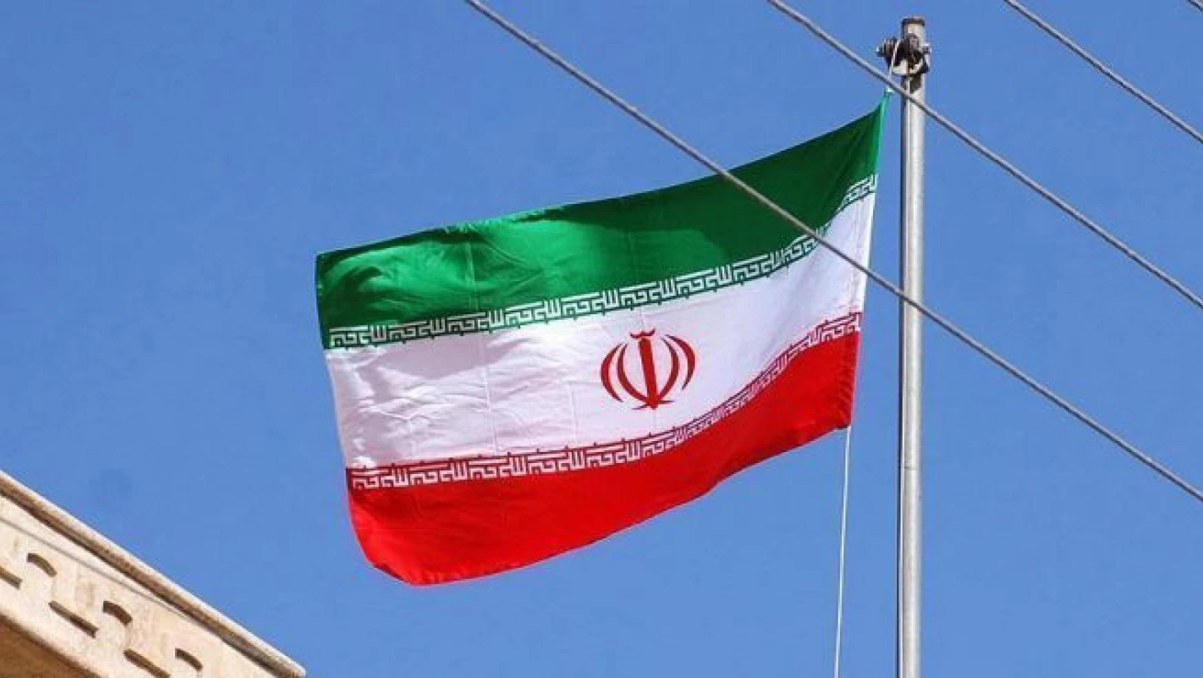 'İran mezhep ayrımcılığını destekleyen bir ülke'