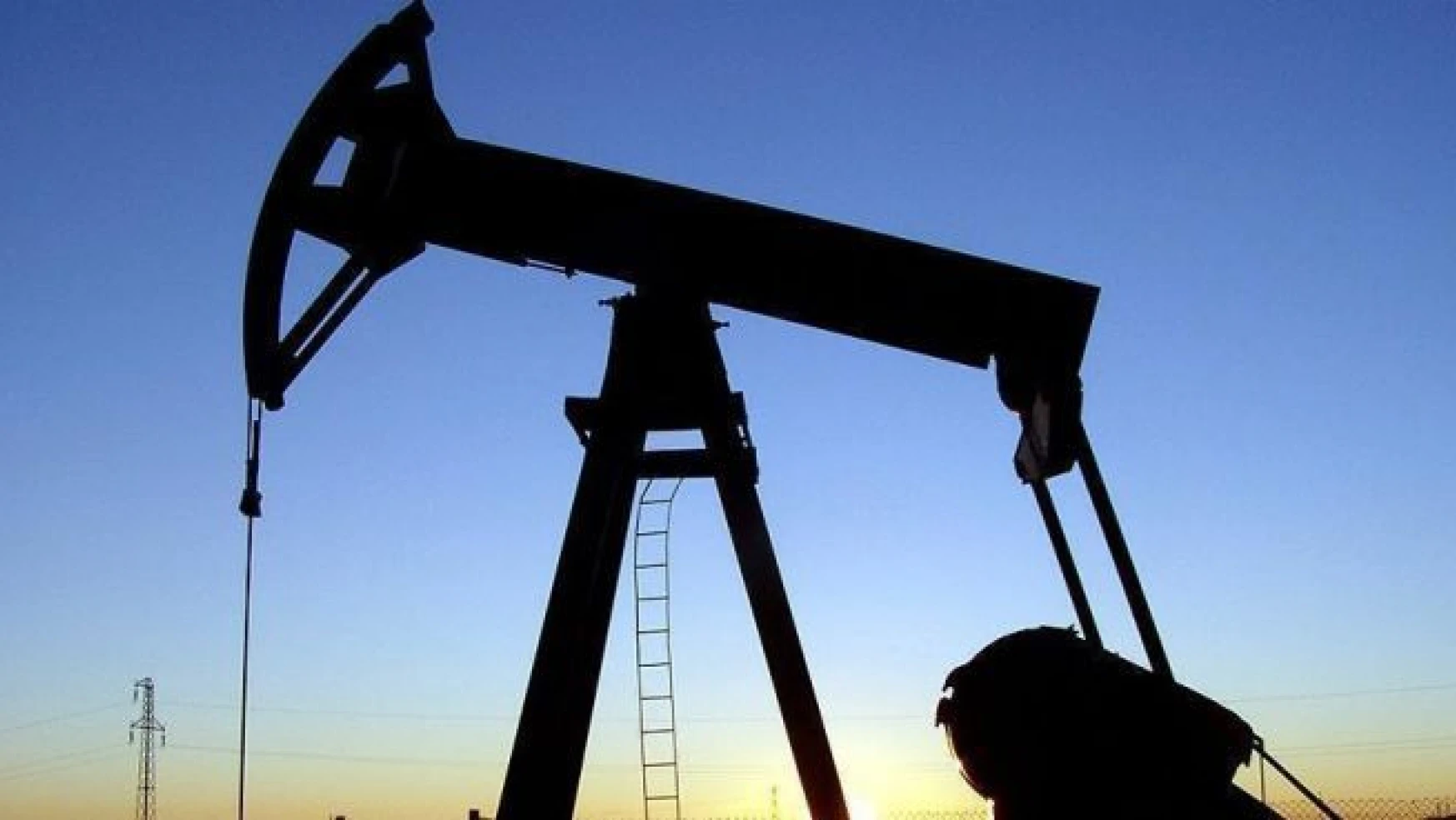 'İran'a yaptırımın kalkması petrol üretimine hızlı yansımaz'