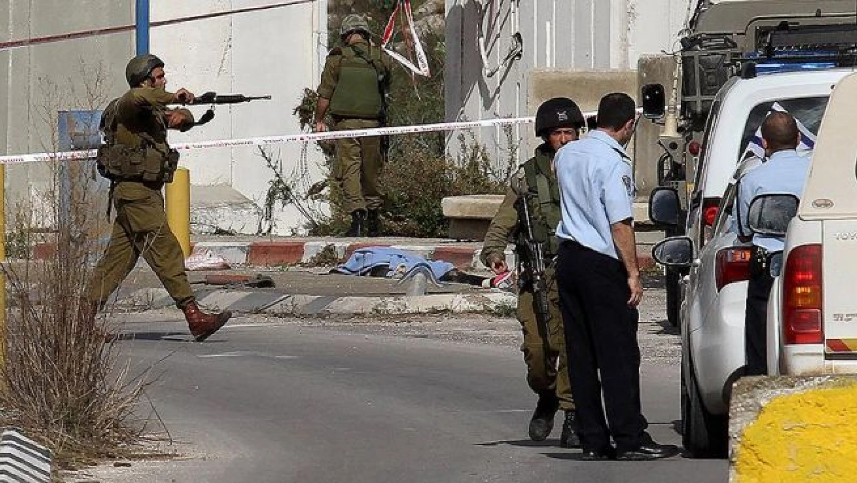 İsrail 2015'te 165 Filistinliyi öldürdü