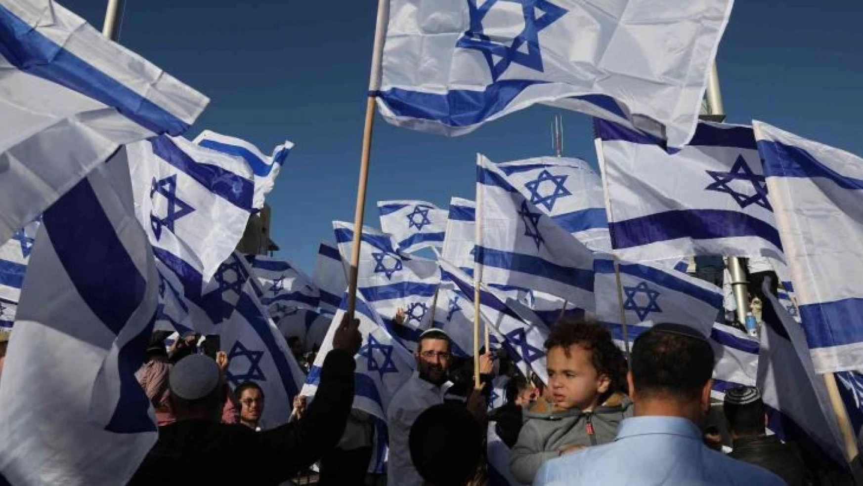 İsrail'de fanatik Yahudilerin bayrak yürüyüşüne izin verilmedi