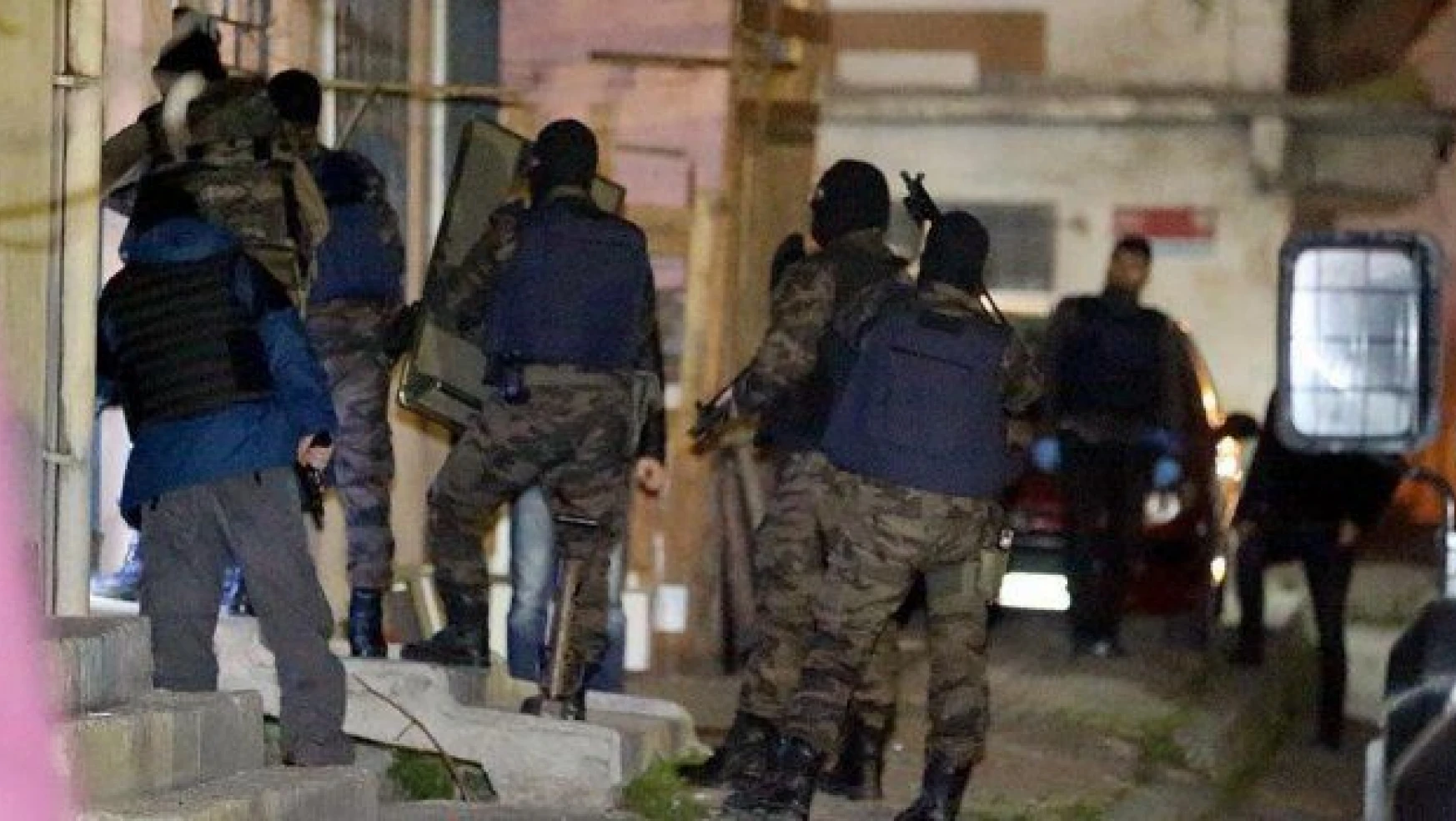 İstanbul'da terör örgütü DHKP/C'ye operasyon