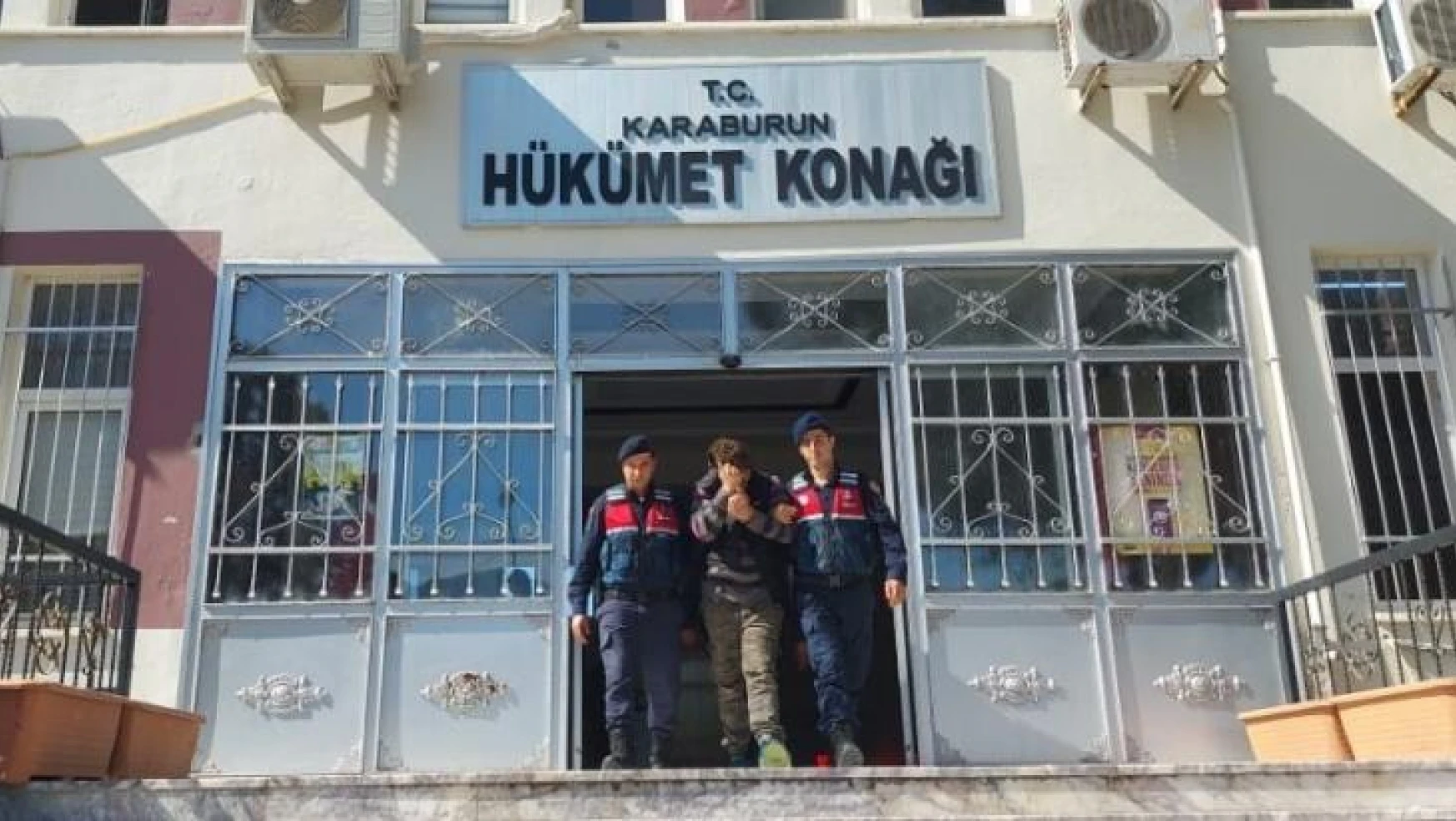 İzmir'de 6 hırsızlık olayının faili yakalandı