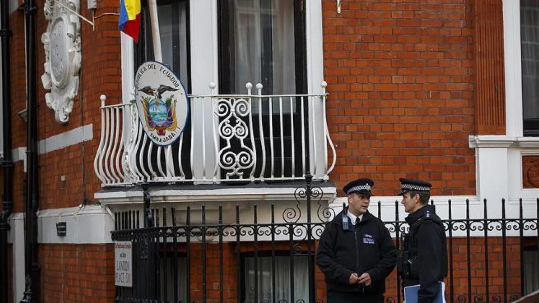 'Julian Assange keyfi olarak gözaltında tutuluyor'