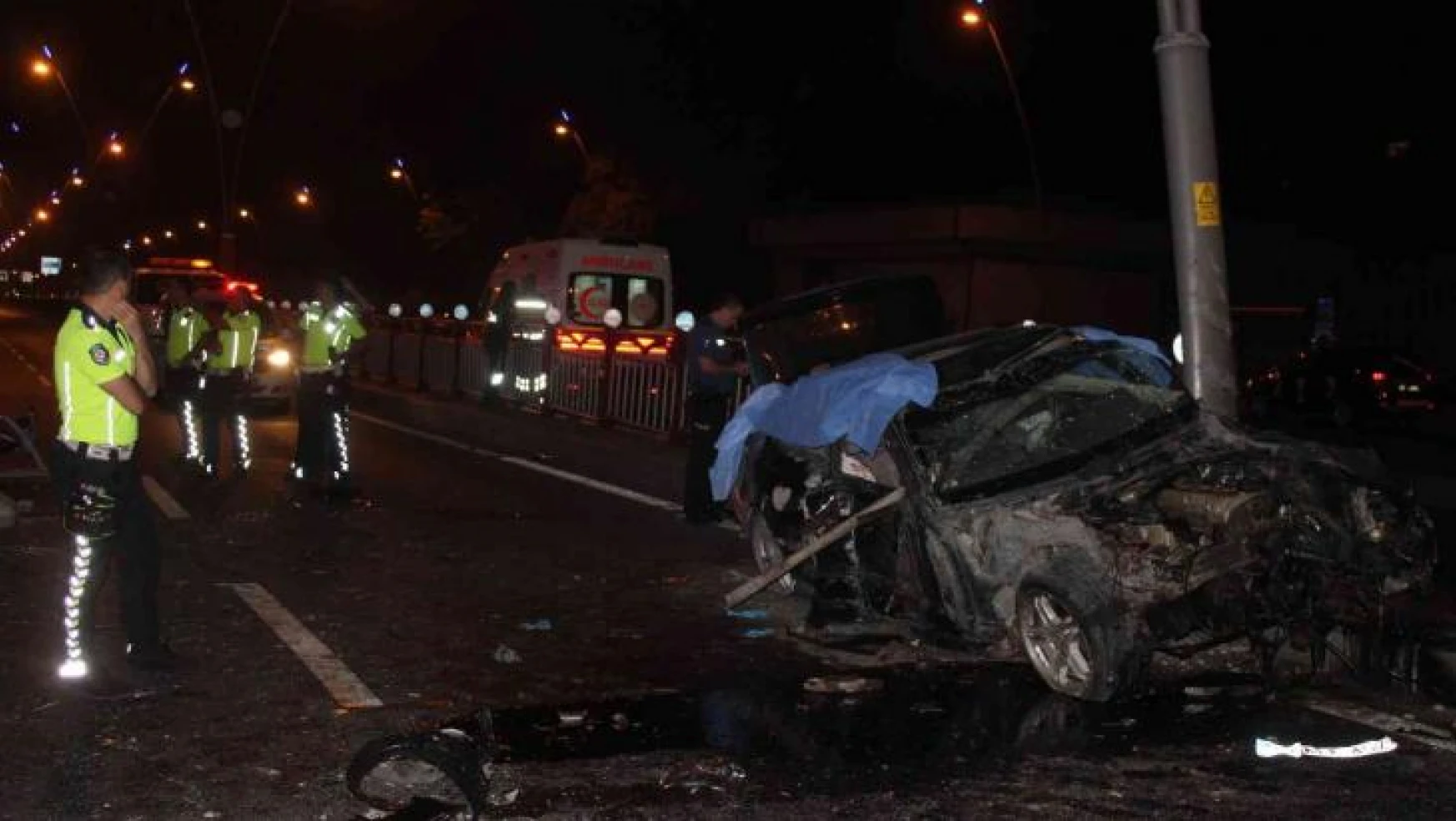 Kayseri'de feci kaza: 2 ölü, 2 yaralı