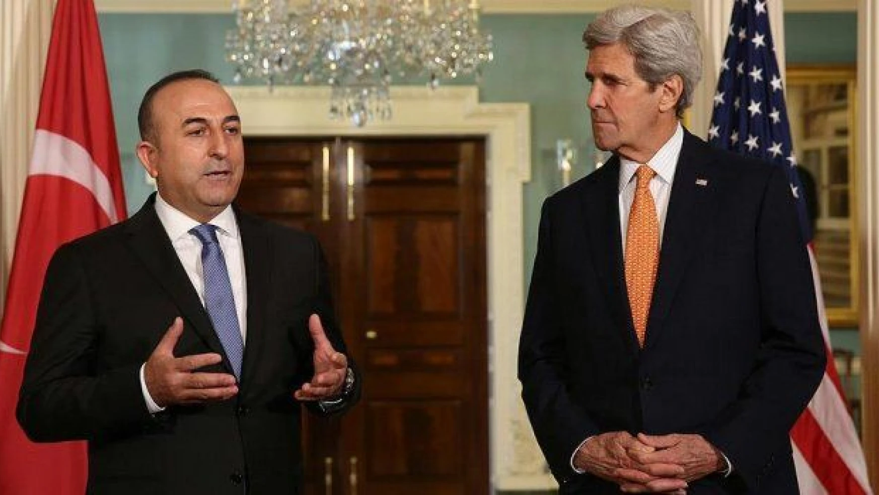 Kerry ile görüşen Çavuşoğlu: Terör organizasyonlarını yenmek zorundayız