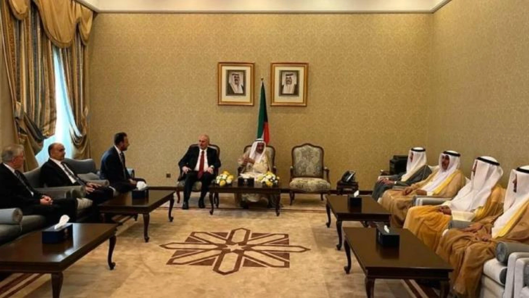 Kuveyt Veliaht Prensi Şeyh Al-Sabah, Yargıtay Birinci Başkanı Akarca ile görüştü