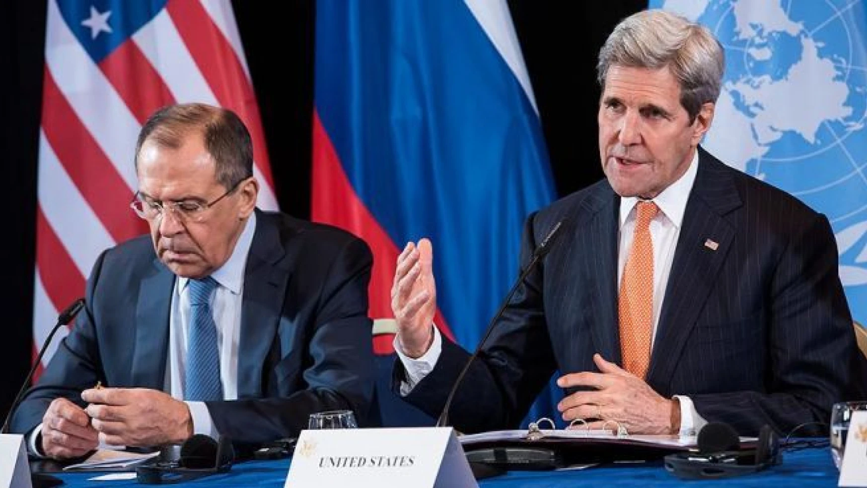 Lavrov ile Kerry Suriye'deki ateşkes ihtimalini görüştü