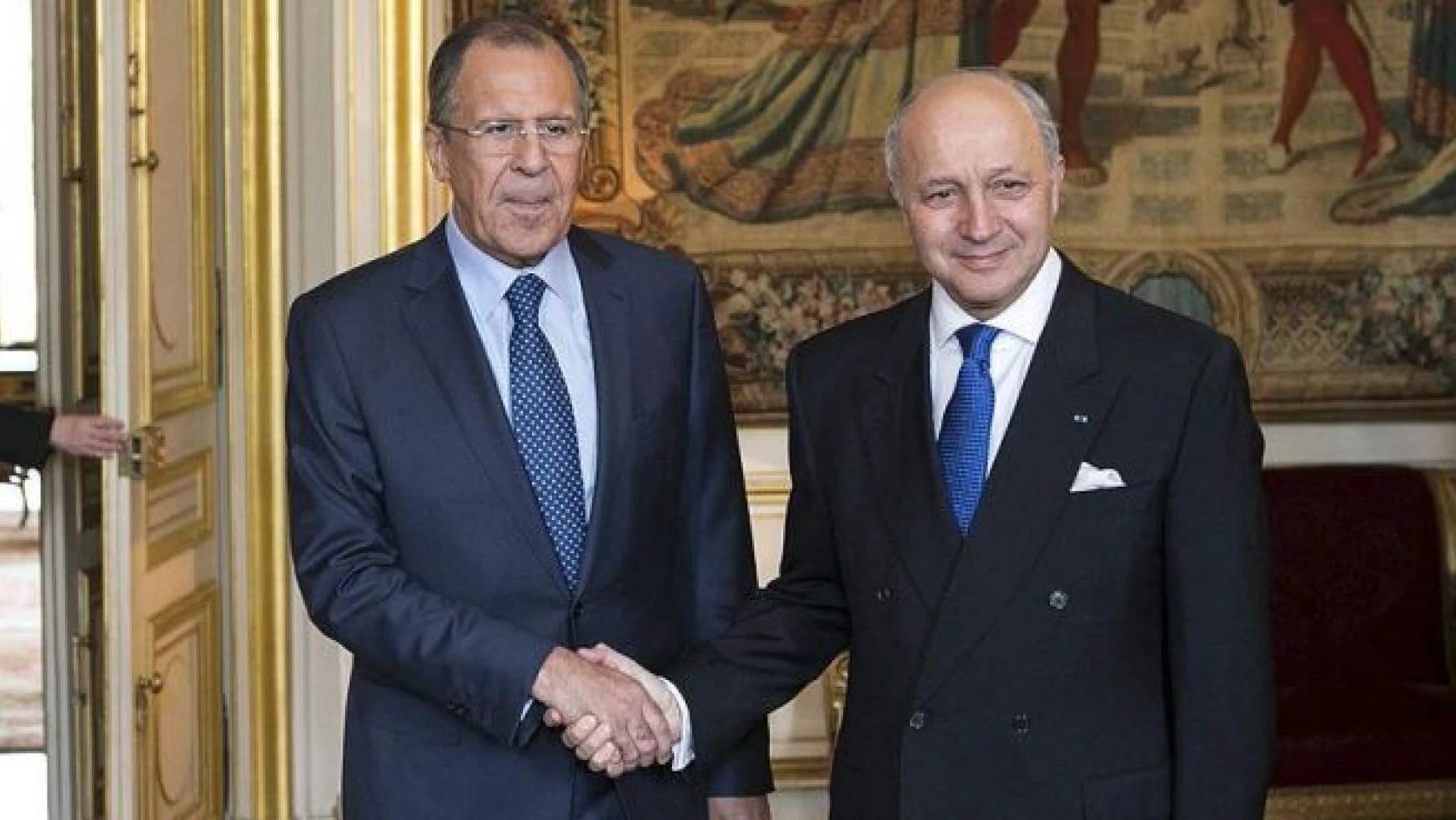 Lavrov ve Fabius Suriye'yi görüştü