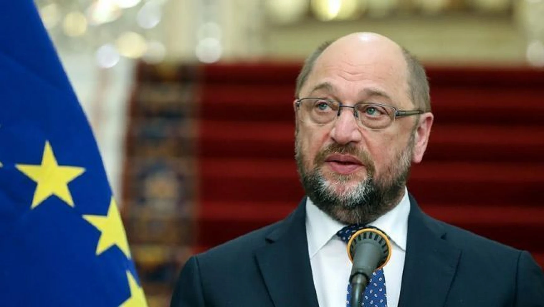 Macaristan'dan Schulz'a tepki