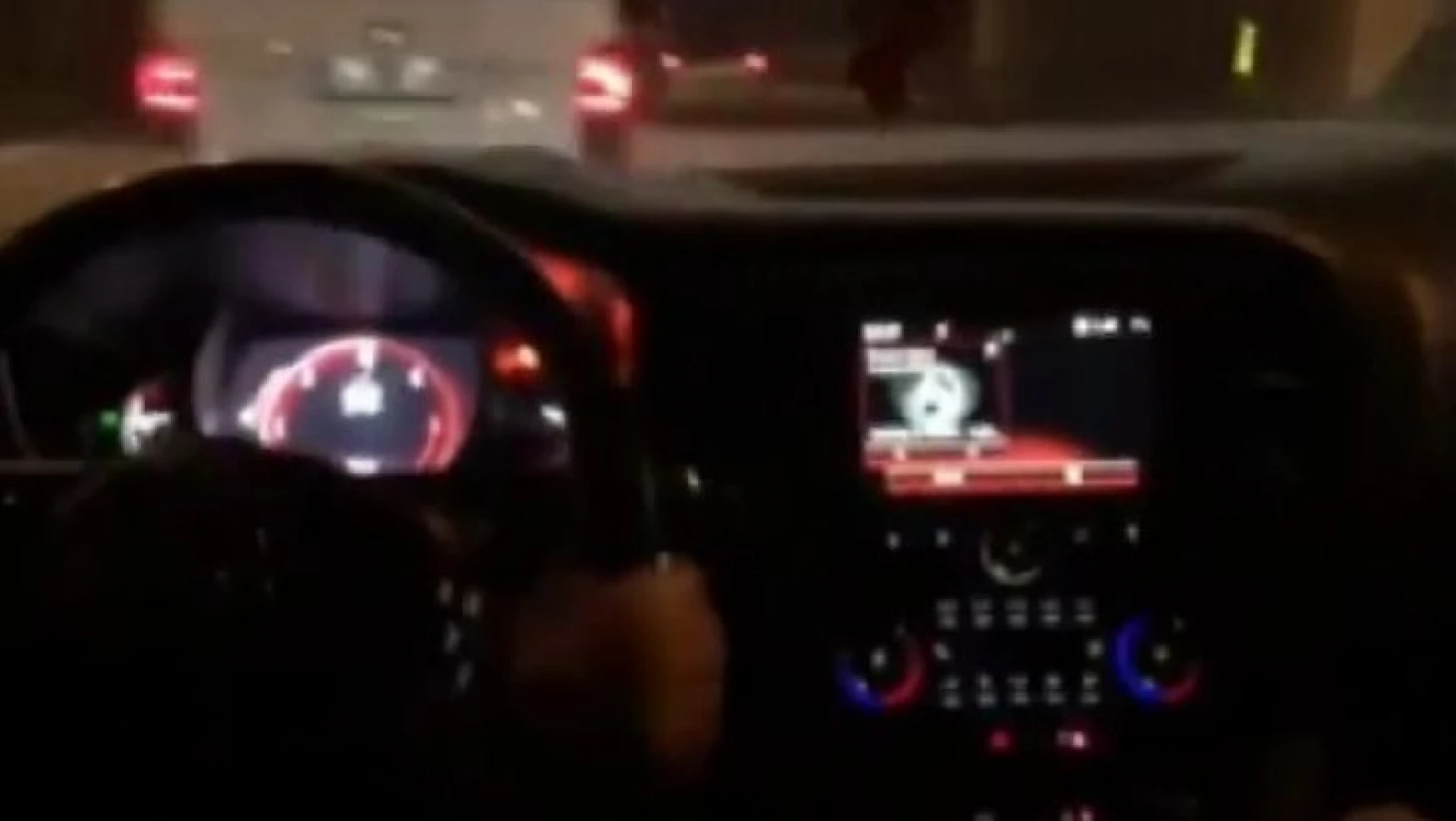 Maltepe'de makas atan sürücü o anları sosyal medyada paylaştı