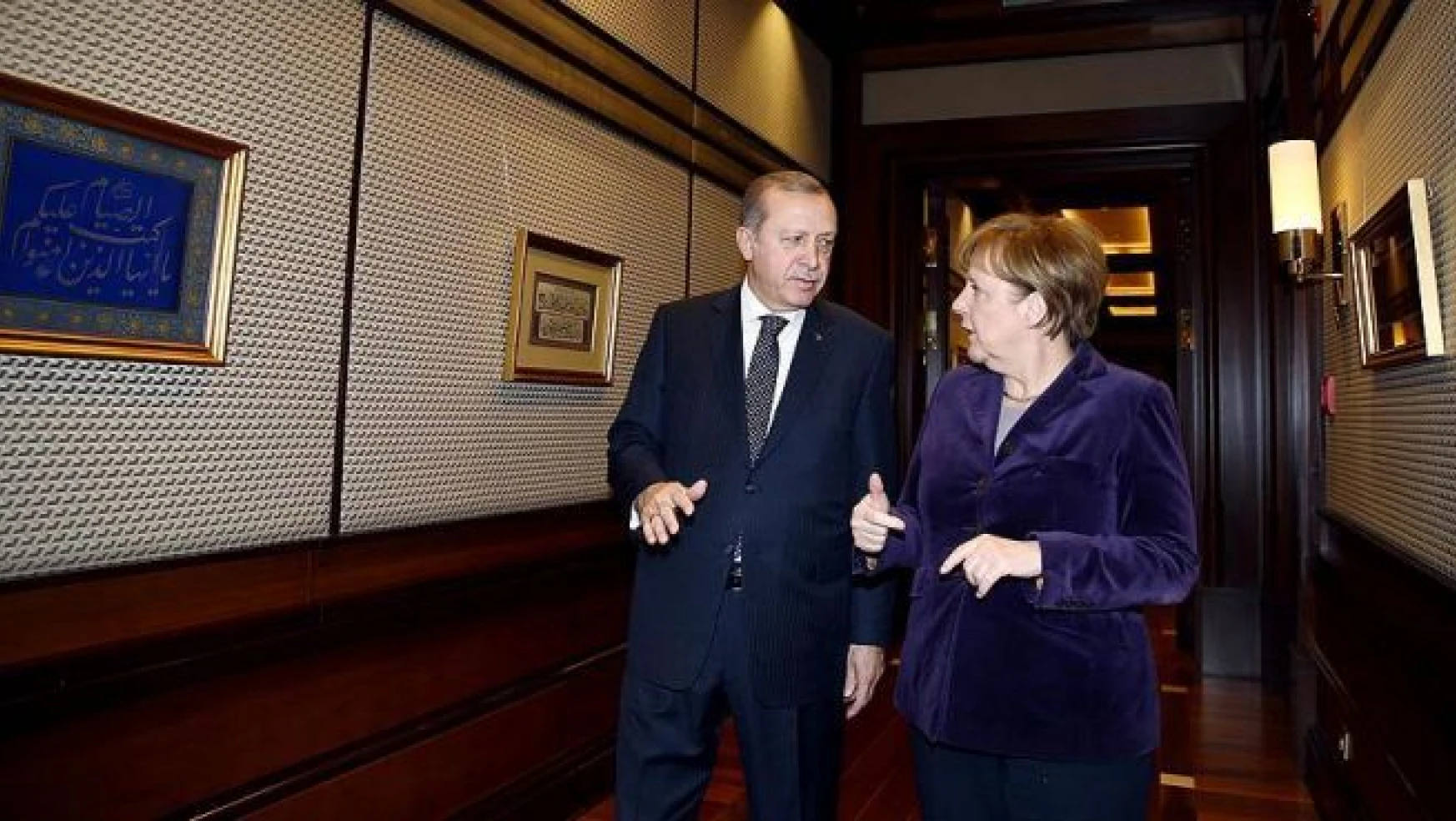 Merkel'in Türkiye ziyareti Alman basınında geniş yer aldı