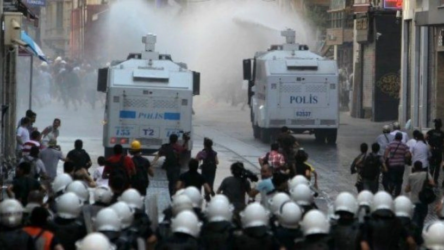 Mersin'de polise silahlı saldırı, 1 kişi öldü