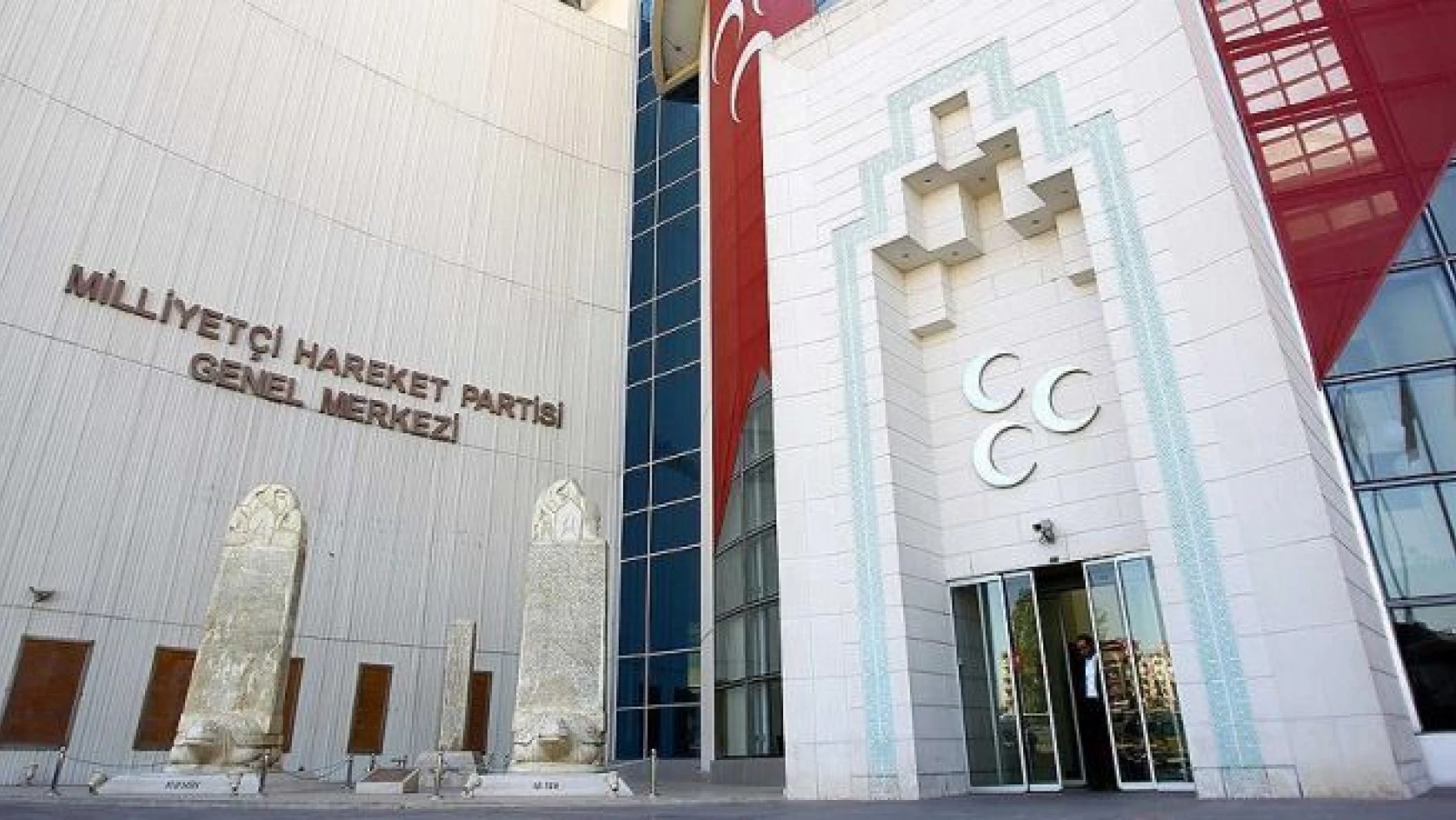 MHP'de kritik gün yarın! Muhalifler mahkemeye başvuruyor
